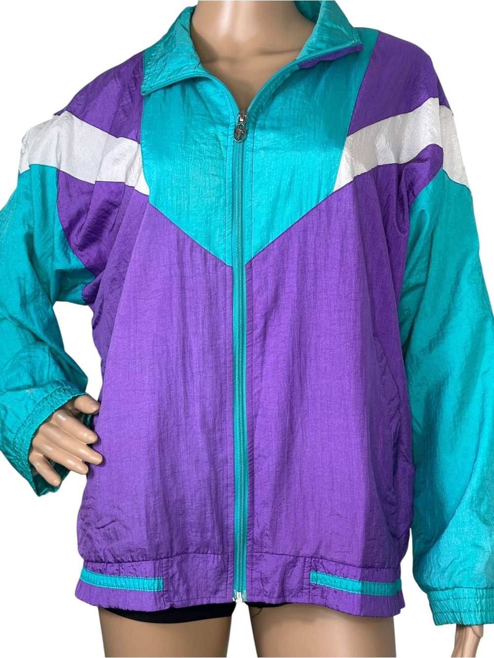 Lavon Retro Colorblock Windbreaker Jacket in Teal, Purple & White Vintage Medium